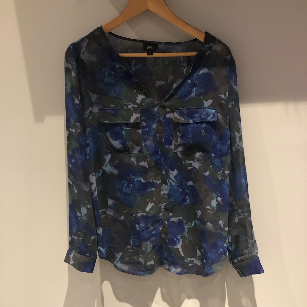 Mossimo blouse Medium